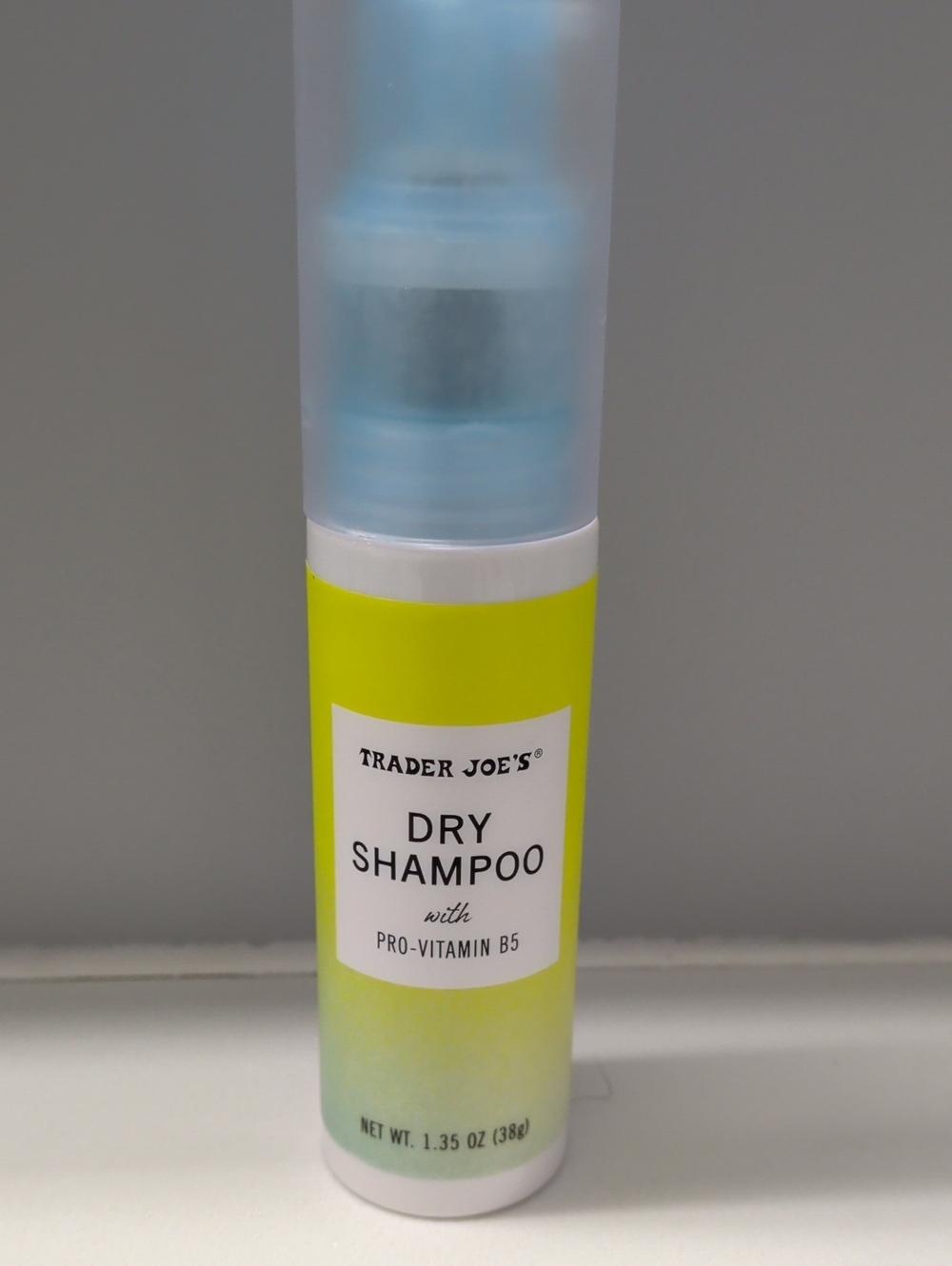 Trader Joe's Dry Shampoo – Refreshing Pro-Vitamin B5 Formula